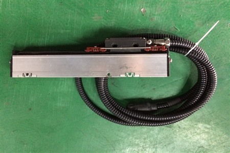 光柵尺的工作原理與維護(hù)指南 從傳感器到行程開關(guān)的簡(jiǎn)明解析