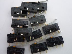 探索工業(yè)自動(dòng)化 HTZ 7311點(diǎn)動(dòng)微動(dòng)開關(guān)、傳感器、光柵光幕與行程開關(guān)的綜合應(yīng)用